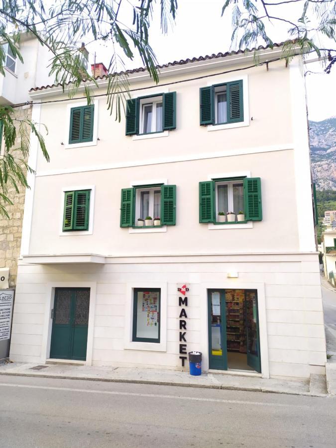 מאקרסקה Apartment Davorka מראה חיצוני תמונה