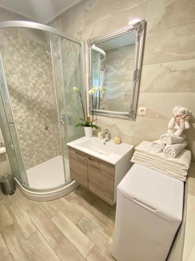 מאקרסקה Apartment Davorka מראה חיצוני תמונה
