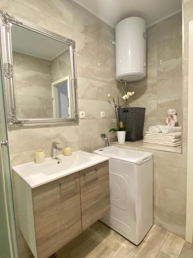 מאקרסקה Apartment Davorka מראה חיצוני תמונה