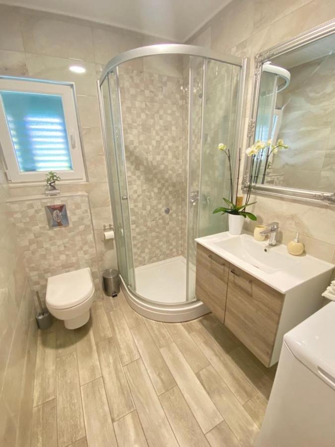 מאקרסקה Apartment Davorka מראה חיצוני תמונה